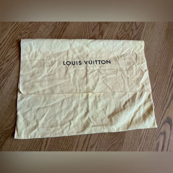 Authentic LOUIS VUITTON dust bag - Picture 7 of 7